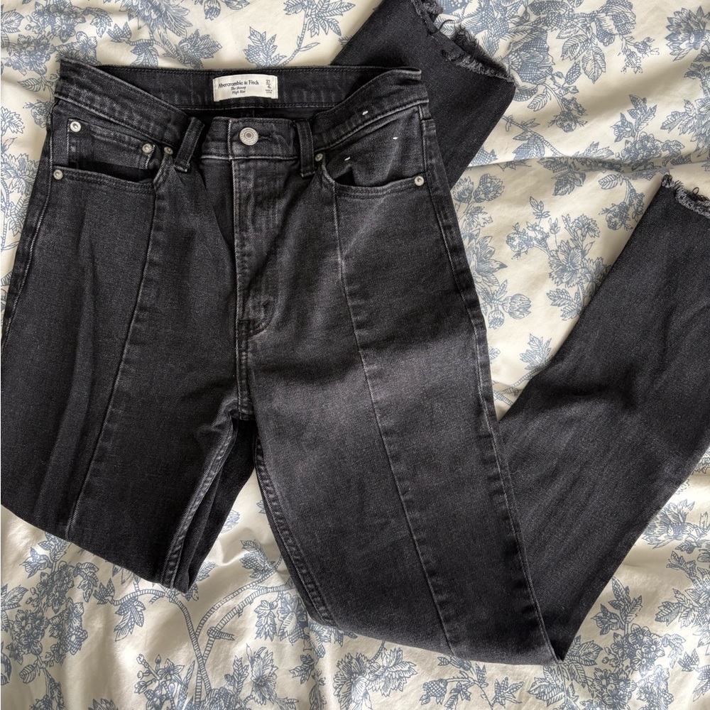 Abercrombie & Fitch High Rise Skinny Jeans